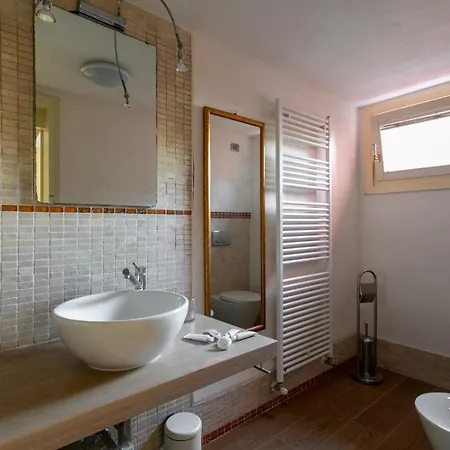 Wondrous Palazzetto 1619 In Magical Island 부라노